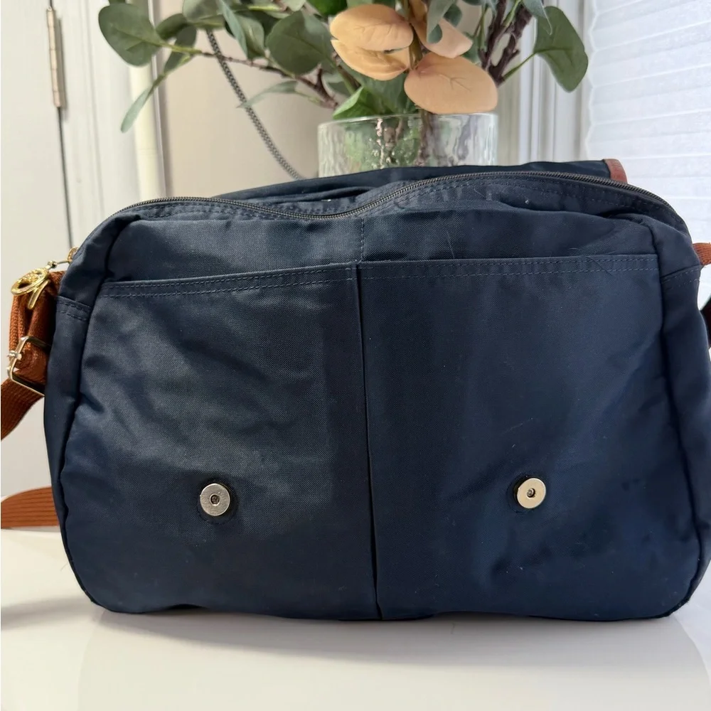 Longchamp Vintage Le Pliage Messenger Bag - Picture 3 of 12